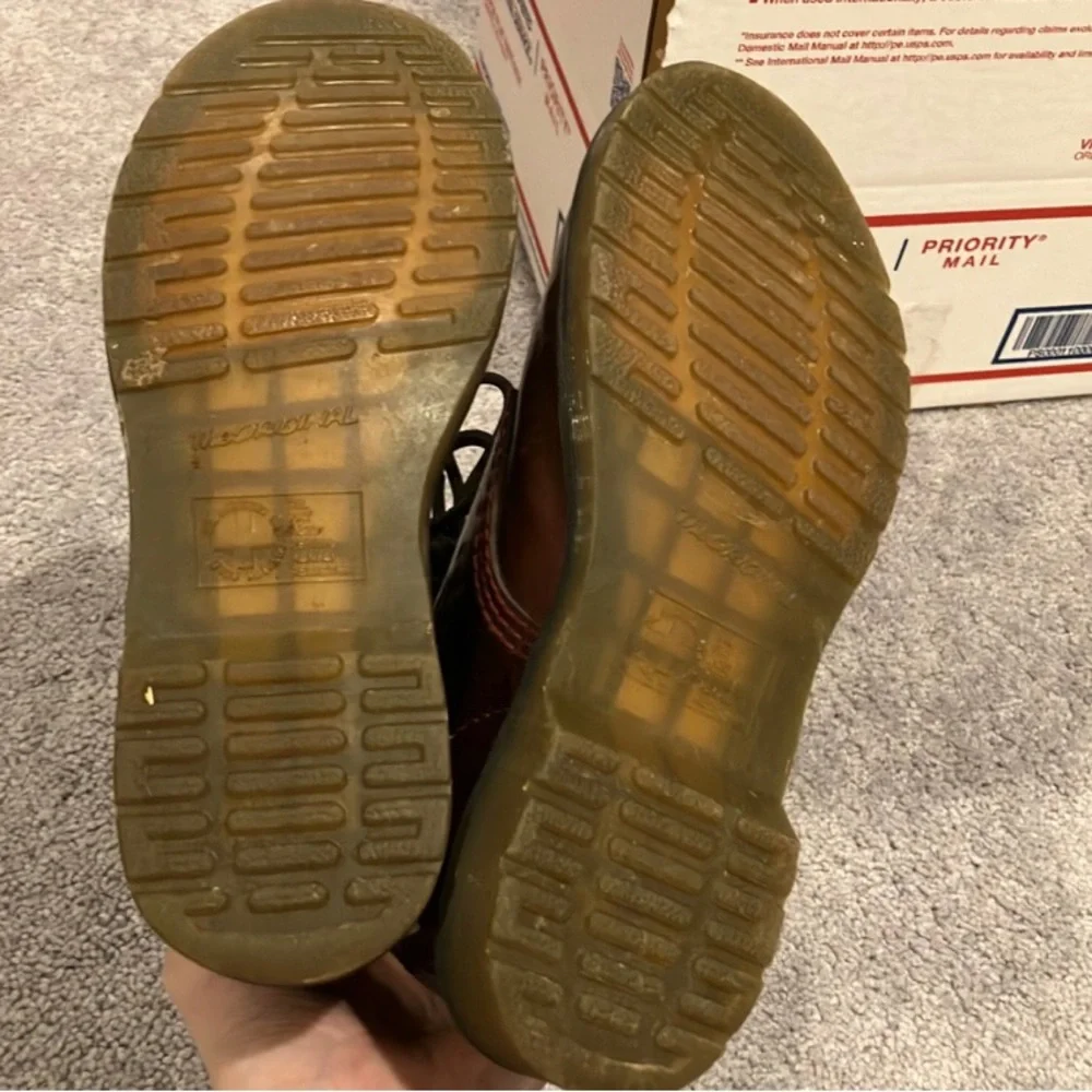 Dr. Martens Boots Size 6 Women - Picture 6 of 10